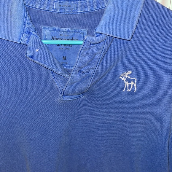 Abercrombie & Fitch Muscle Fit Polo - Picture 3 of 3
